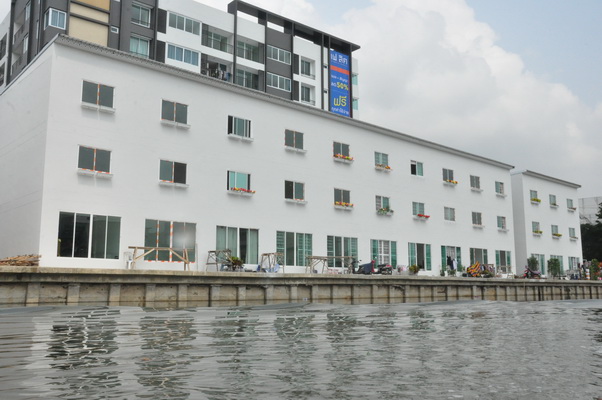 Happy Home5_resize.JPG